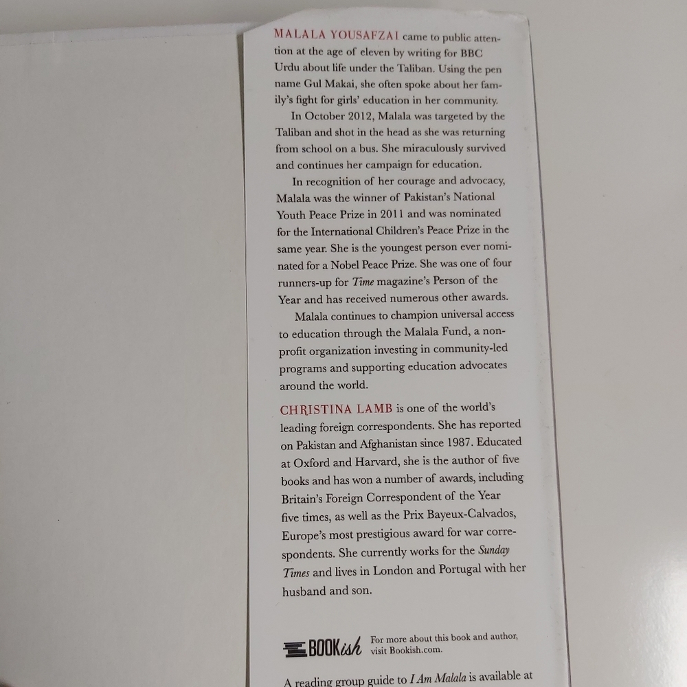 🤩2/$30 I am Malala - hardcover book - Picture 3 of 4